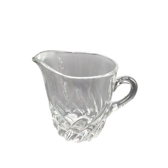 Vintage Clear Pressed Glass Creamer & Sugar Swirl Pattern Retro Kitchenware - Picture 2 of 4